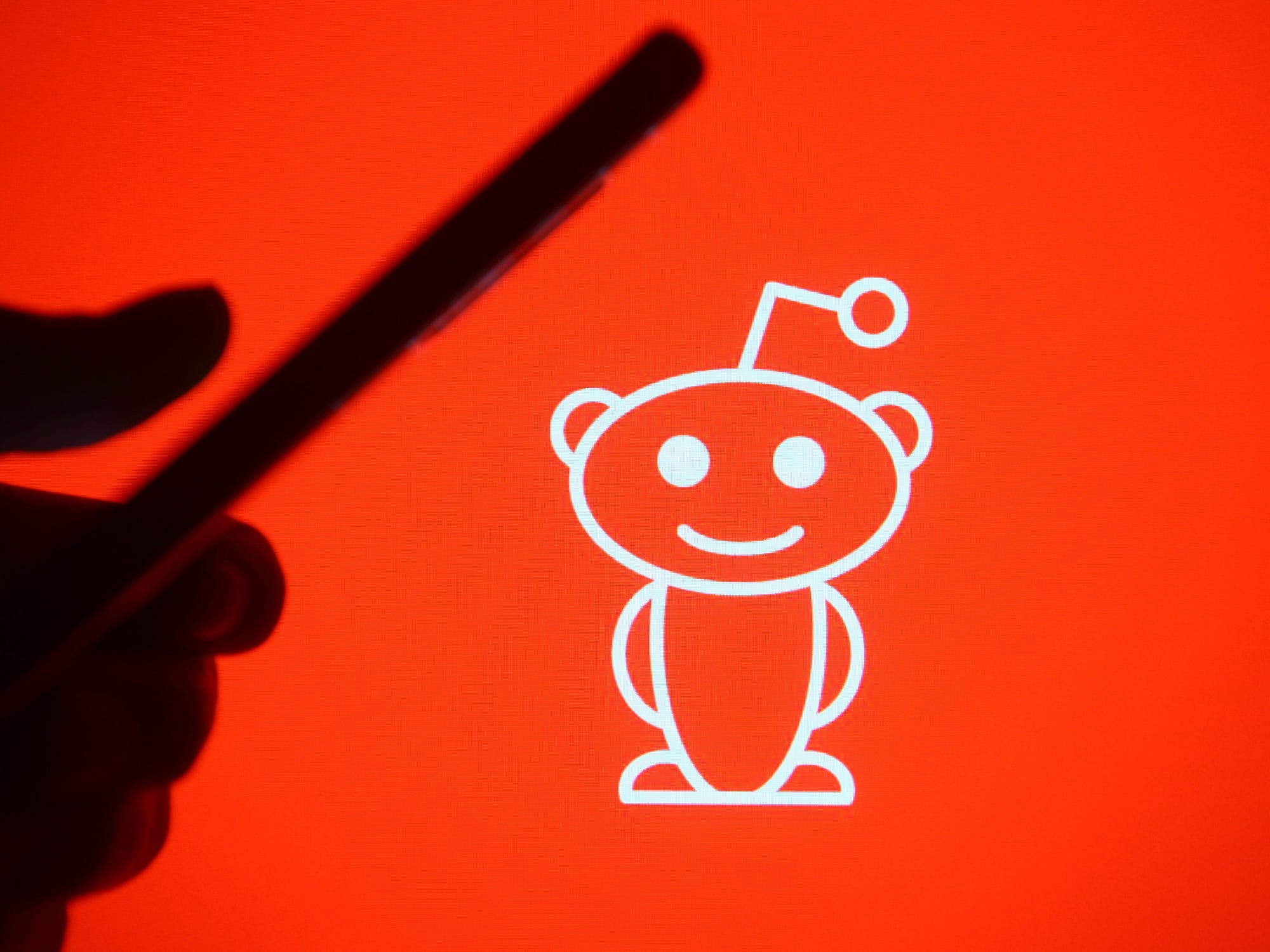 For Your Edification: This Is What Happened In Reddit’s ‘Antiwork’ Fox News Controversy