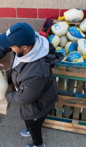 North Bergen Thanksgiving Giveaway